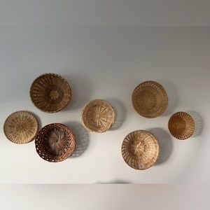 Baskets for basket wall